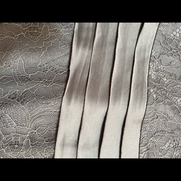 Grey Lace bustier bodycon minidress - Picture 3 of 4